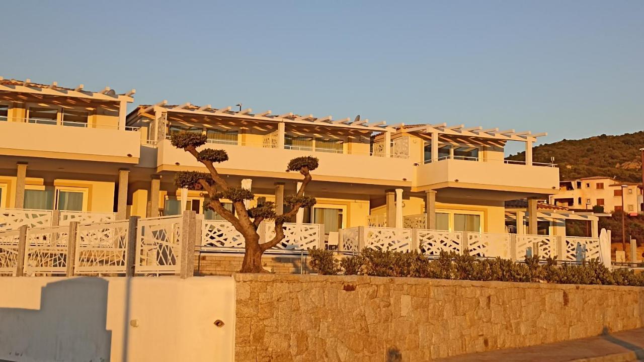 Welcomely - White Terrace - Condominio Acqualife Каниджоне Екстериор снимка